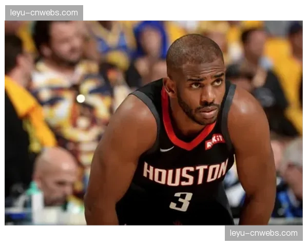 卡姆·惠特莫尔右肩深静脉血栓伤停，火箭年轻侧翼遭遇罕见伤病