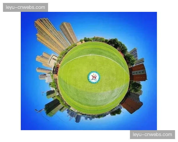 拉夫堡大学体育科学开放日，展示通过VR技术模拟比赛节奏以训练球员决策的研究项目