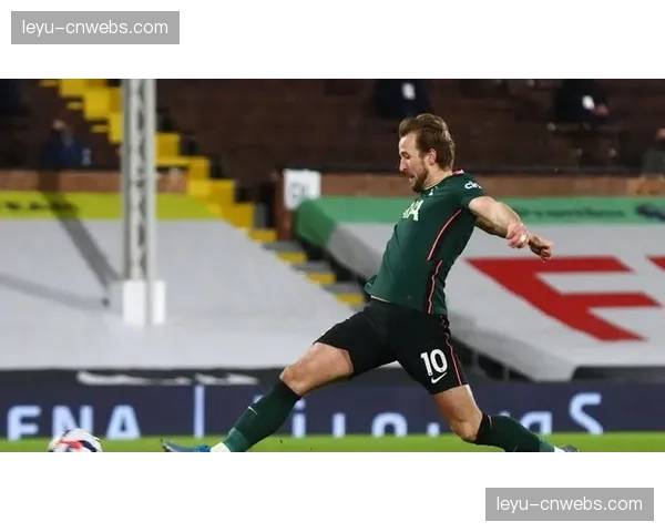 里昂0-0图卢兹，主队狂攻未果，对手门将贡献8次扑救